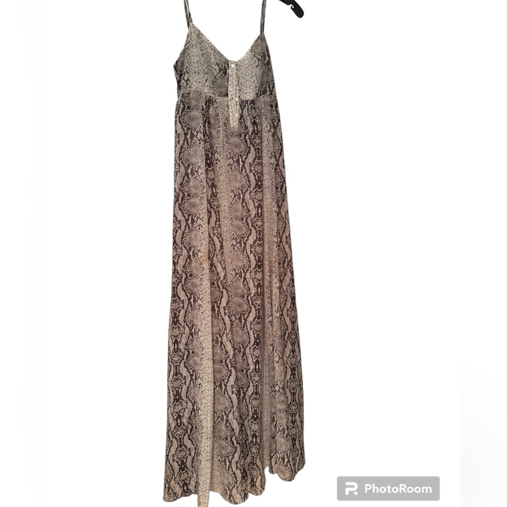 Victoria’s Secret Moda International snake print maxi dress. Gray. Size xs.